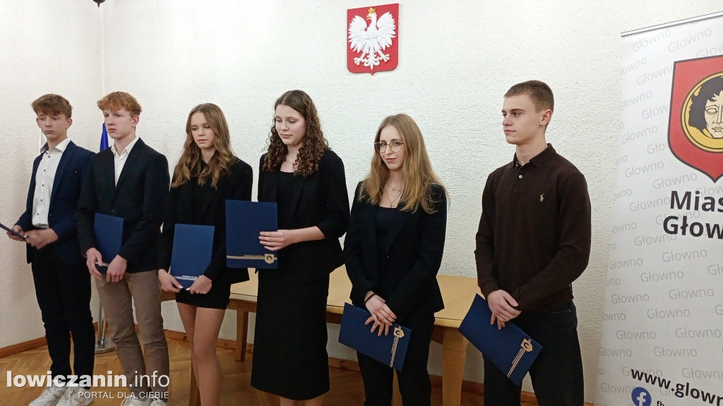 Młodzi sportowcy z Głowna otrzymali stypendia