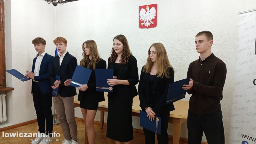 Młodzi sportowcy z Głowna otrzymali stypendia