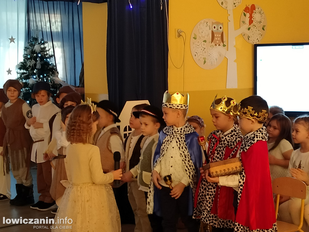 Jasełka w przedszkolu Pszczółka Maja w Łowiczu