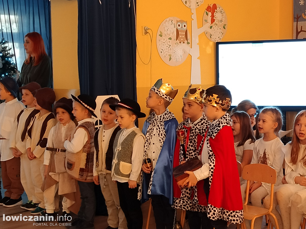 Jasełka w przedszkolu Pszczółka Maja w Łowiczu