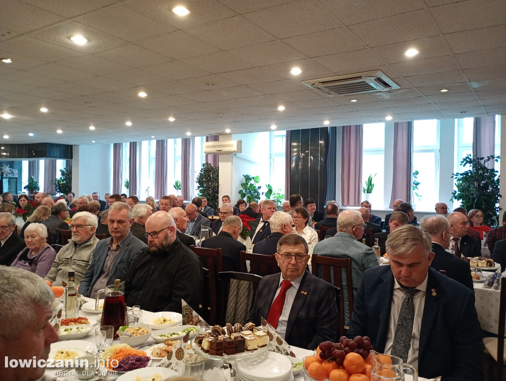 Łowicz. Wigilia Mazowieckiego Związku Pszczelarzy