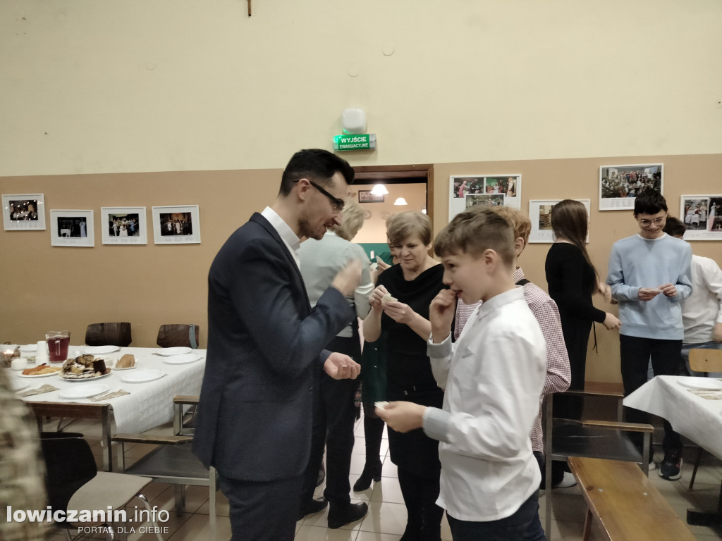 Łowicz. Wigilia w parafii na Korabce