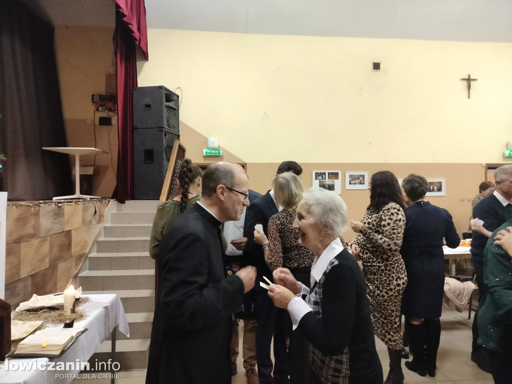 Łowicz. Wigilia w parafii na Korabce