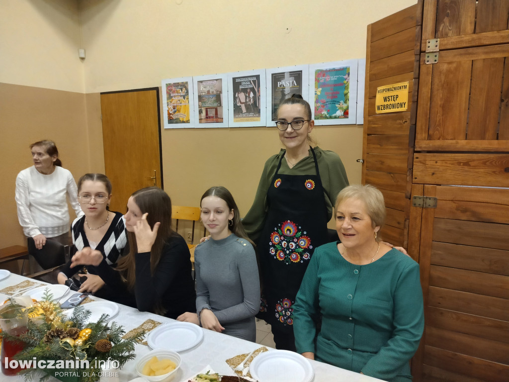 Łowicz. Wigilia w parafii na Korabce