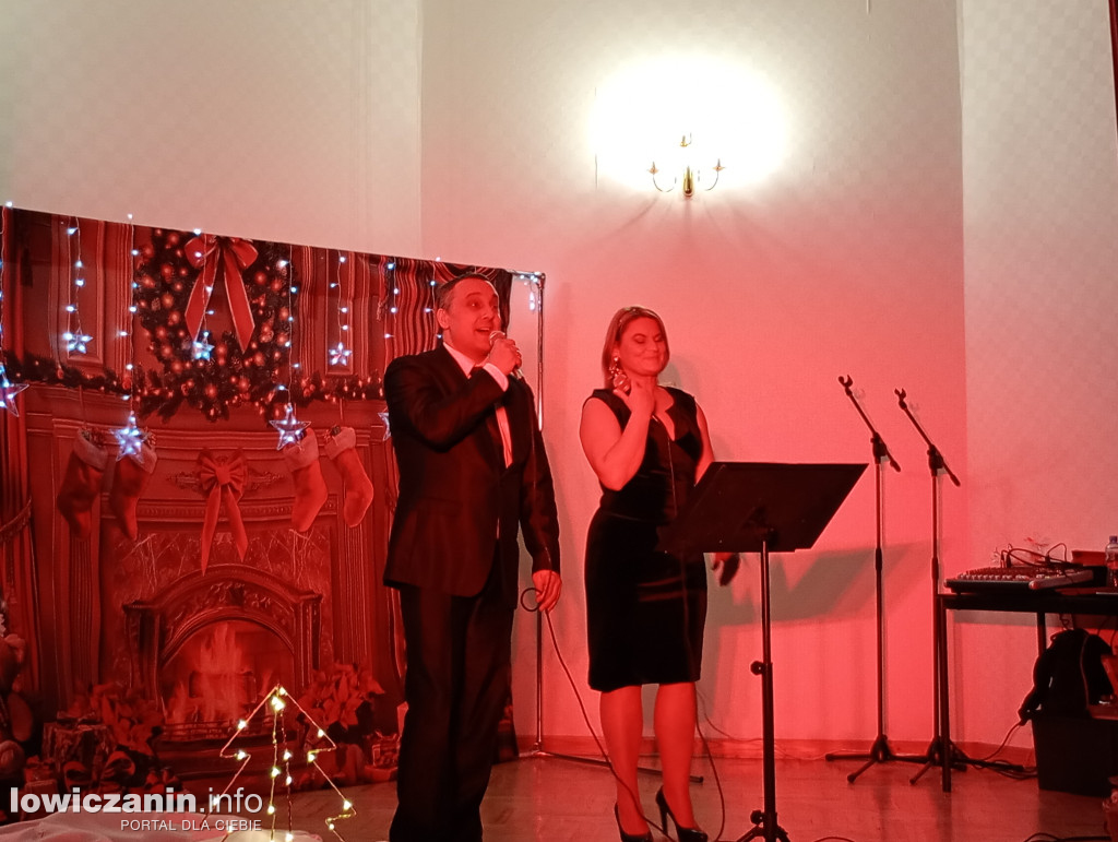 Łowicz. Koncert charytatywny „Na całej połaci śnieg”