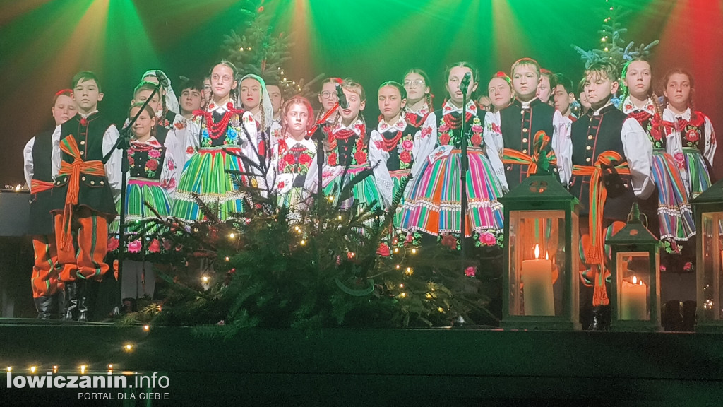 Występ Koderek i Samorządowej Szkoły Muzycznej