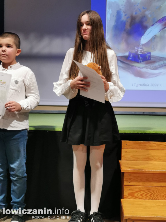 Święto Szkoły i ślubowanie  klas pierwszych w SP nr 2 w Łowiczu