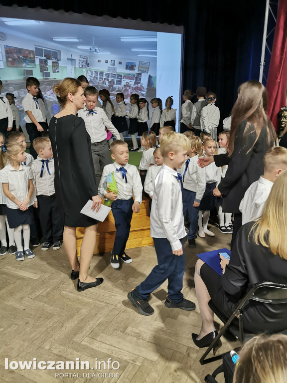 Święto Szkoły i ślubowanie  klas pierwszych w SP nr 2 w Łowiczu