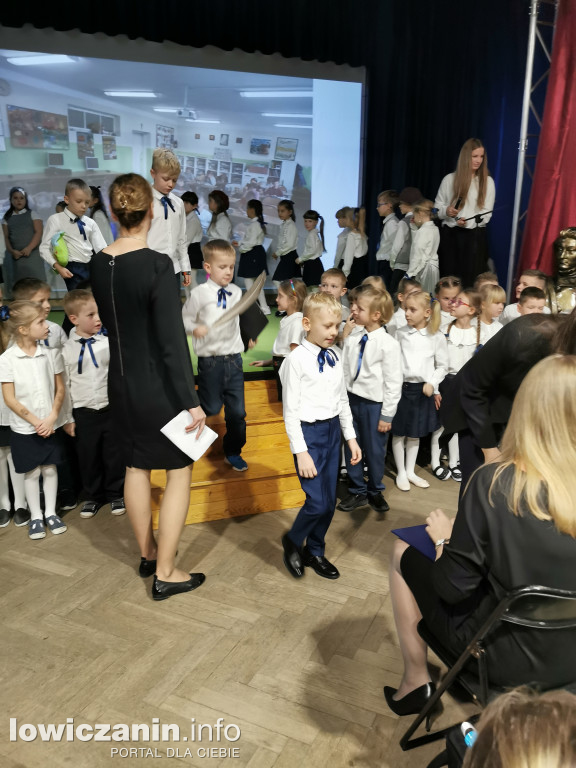 Święto Szkoły i ślubowanie  klas pierwszych w SP nr 2 w Łowiczu