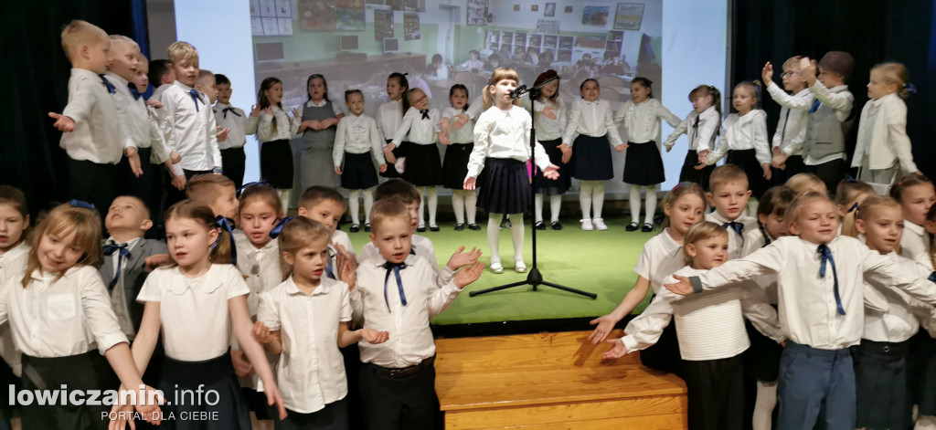Święto Szkoły i ślubowanie  klas pierwszych w SP nr 2 w Łowiczu