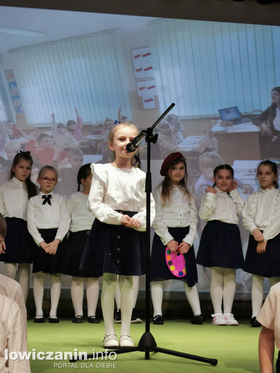 Święto Szkoły i ślubowanie  klas pierwszych w SP nr 2 w Łowiczu