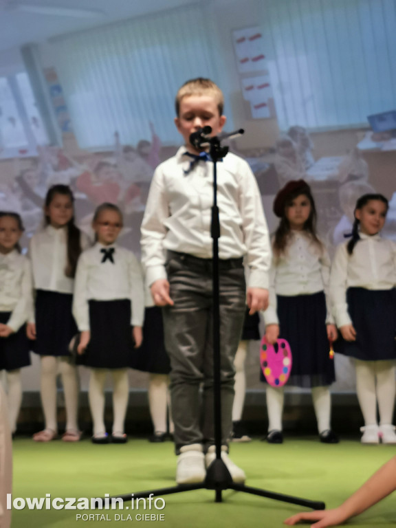 Święto Szkoły i ślubowanie  klas pierwszych w SP nr 2 w Łowiczu