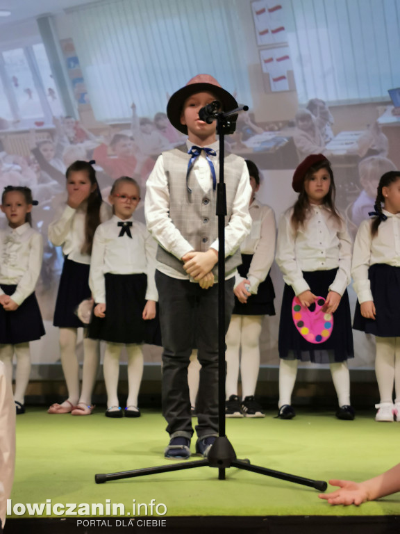 Święto Szkoły i ślubowanie  klas pierwszych w SP nr 2 w Łowiczu