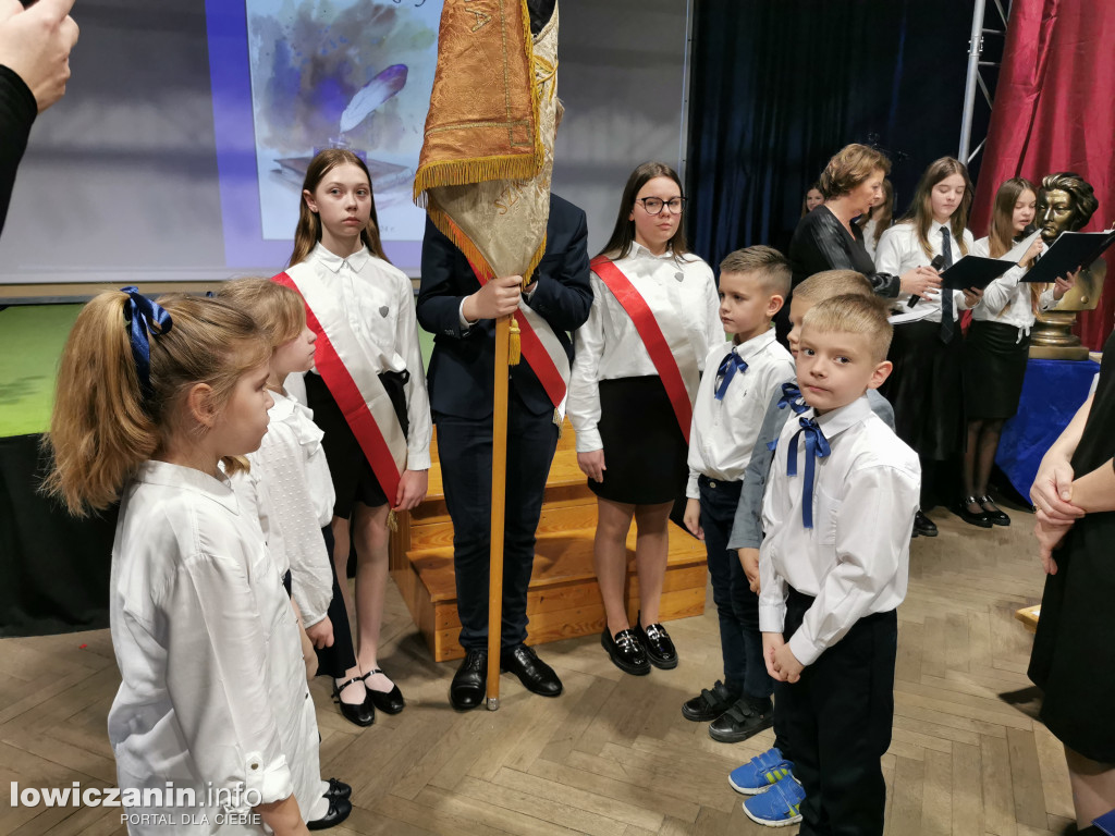 Święto Szkoły i ślubowanie  klas pierwszych w SP nr 2 w Łowiczu