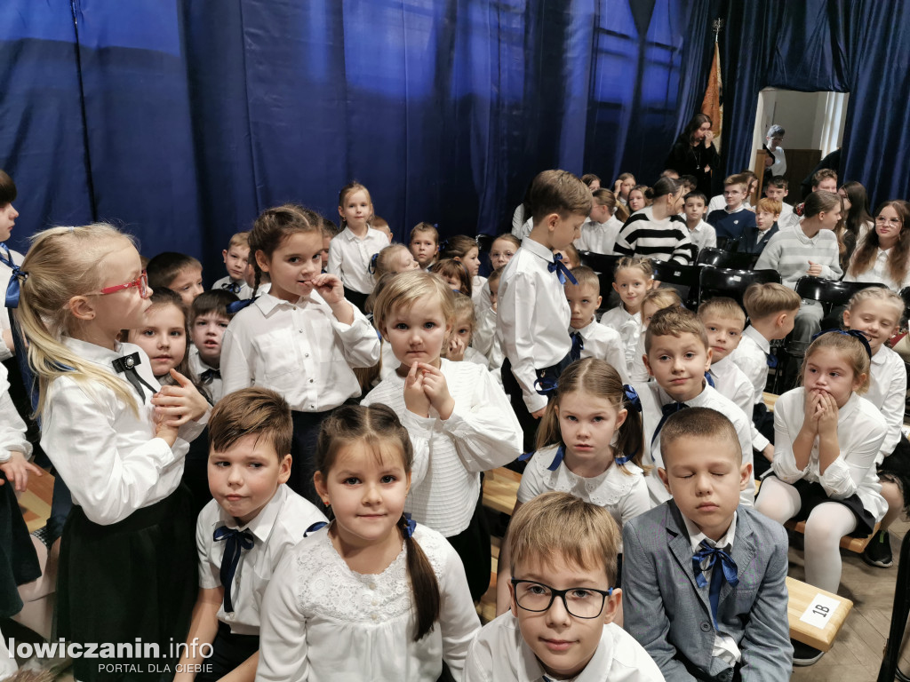 Święto Szkoły i ślubowanie  klas pierwszych w SP nr 2 w Łowiczu