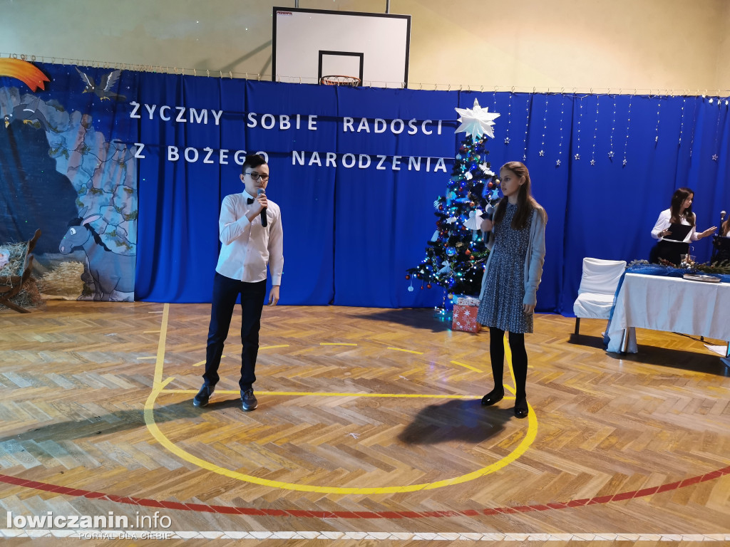 Wigilia w Szkole Podstawowej w Dąbkowicach