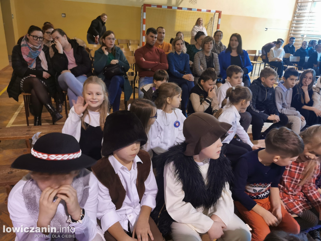 Wigilia w Szkole Podstawowej w Dąbkowicach