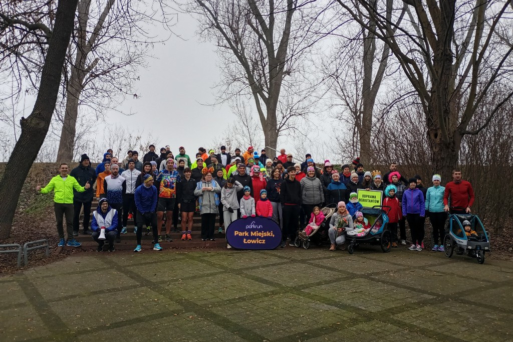 Sylwestrowy parkrun w parku na Błoniach