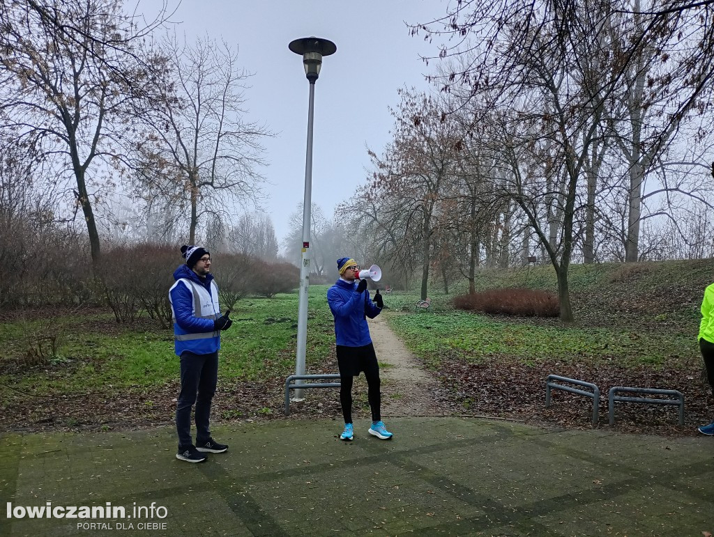 Sylwestrowy parkrun w parku na Błoniach