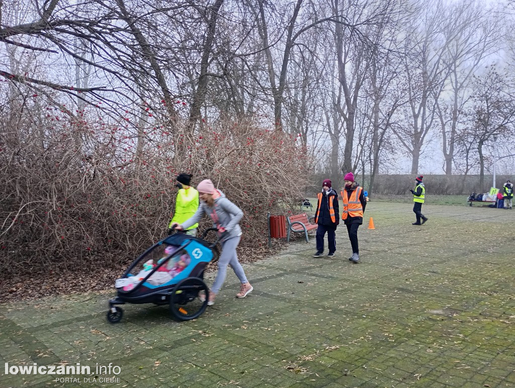 Sylwestrowy parkrun w parku na Błoniach