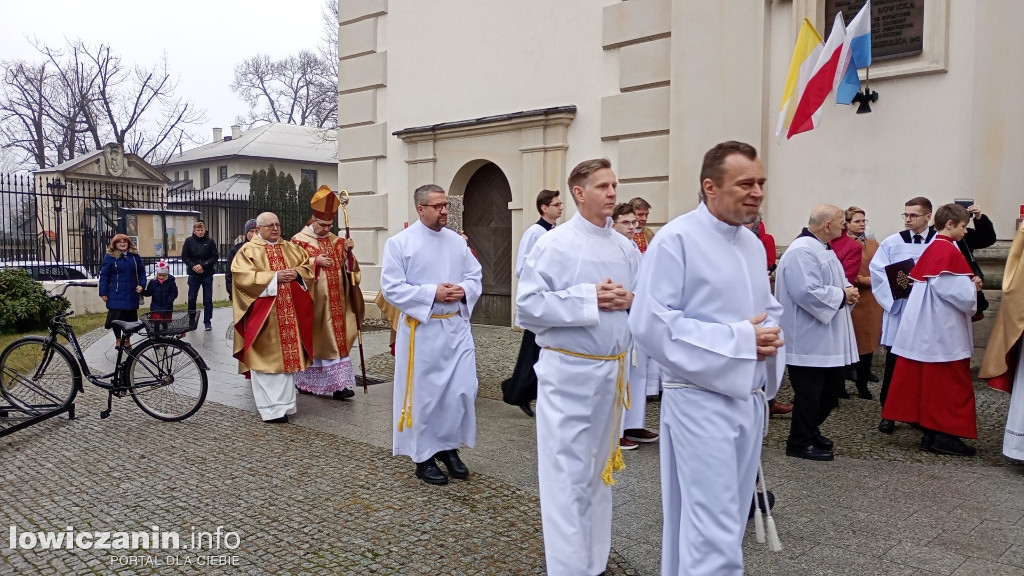 Inauguracja Roku Jubileuszowego 2025 w łowickiej katedrze