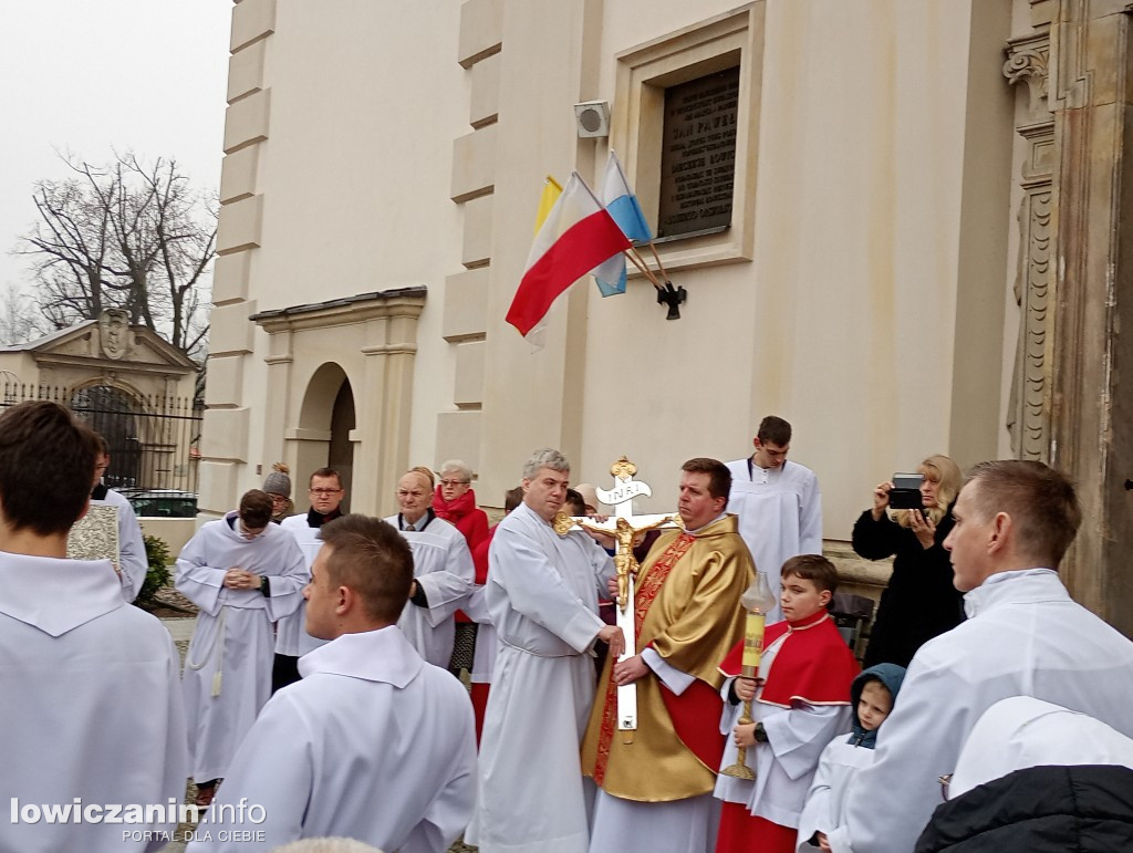 Inauguracja Roku Jubileuszowego 2025 w łowickiej katedrze