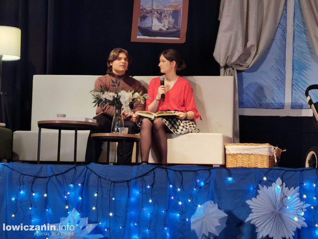 Łowicz. Jasełka w Pijarskiej