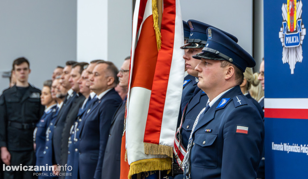 Nowi policjani w łowickiej policji