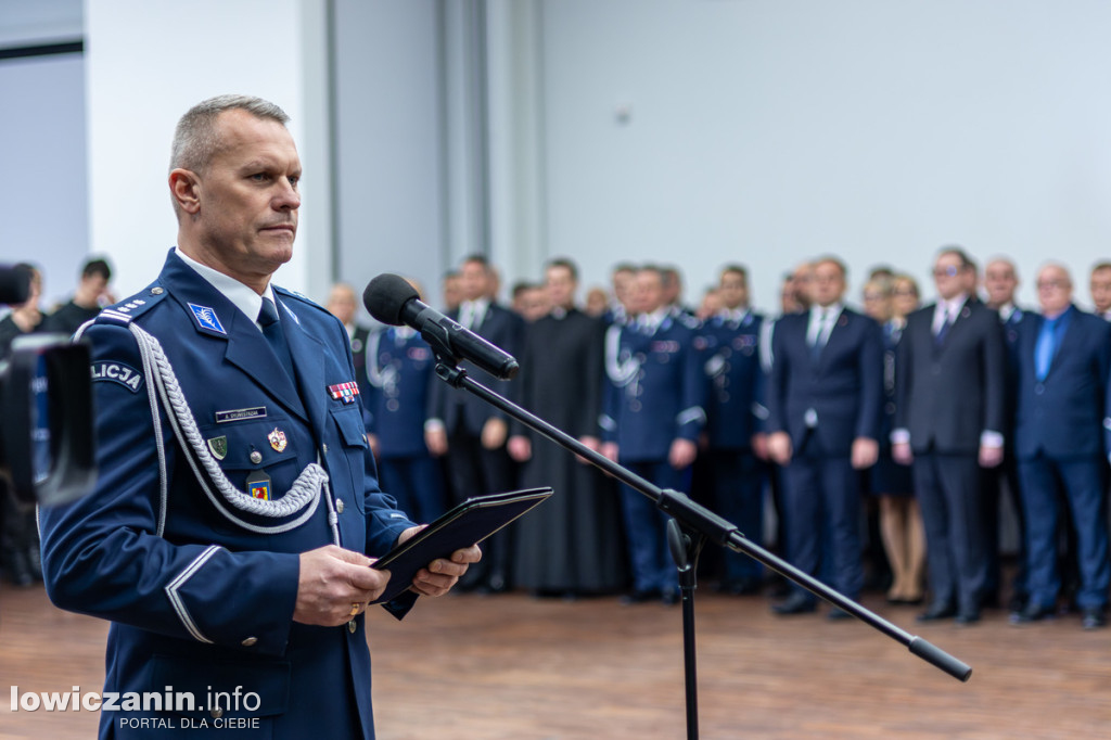 Nowi policjani w łowickiej policji