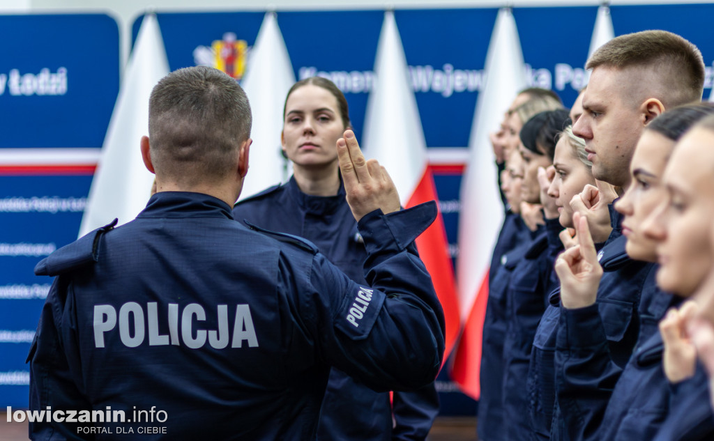 Nowi policjani w łowickiej policji
