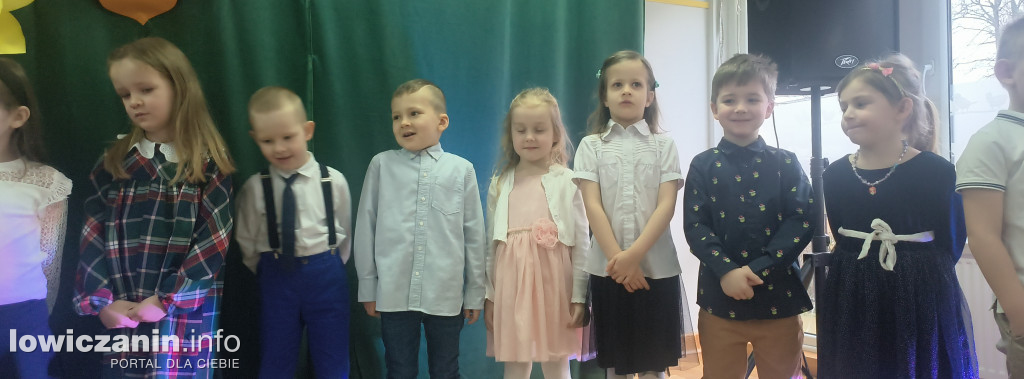 Dzień Babci, Dzień Dziadka - Przedszkole Pod Tęczą
