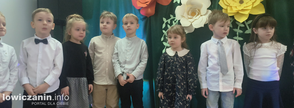 Dzień Babci, Dzień Dziadka - Przedszkole Pod Tęczą