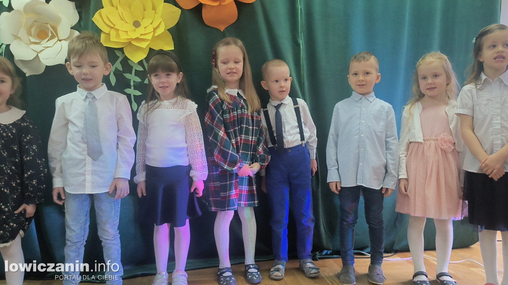 Dzień Babci, Dzień Dziadka - Przedszkole Pod Tęczą