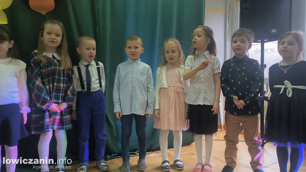 Dzień Babci, Dzień Dziadka - Przedszkole Pod Tęczą
