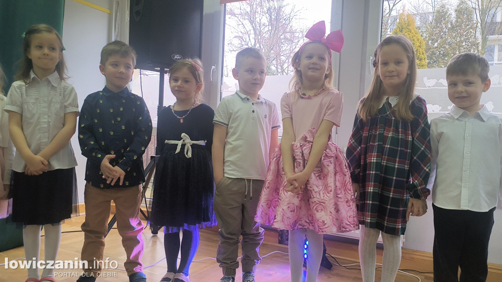 Dzień Babci, Dzień Dziadka - Przedszkole Pod Tęczą