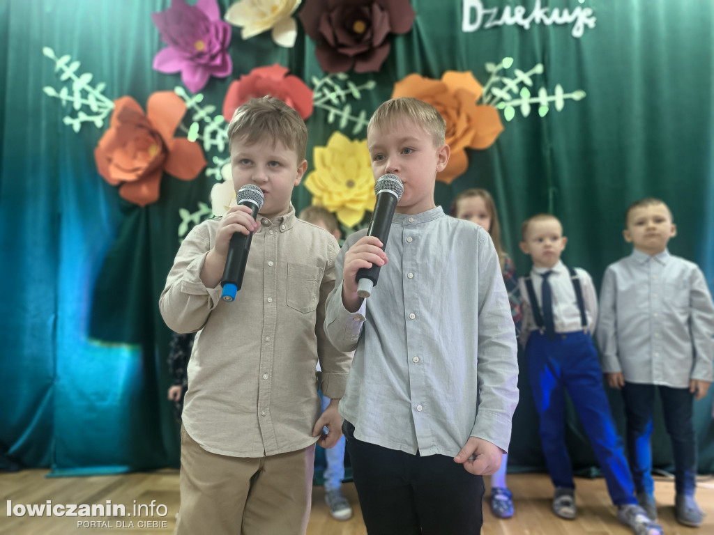 Dzień Babci, Dzień Dziadka - Przedszkole Pod Tęczą