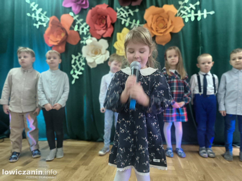 Dzień Babci, Dzień Dziadka - Przedszkole Pod Tęczą