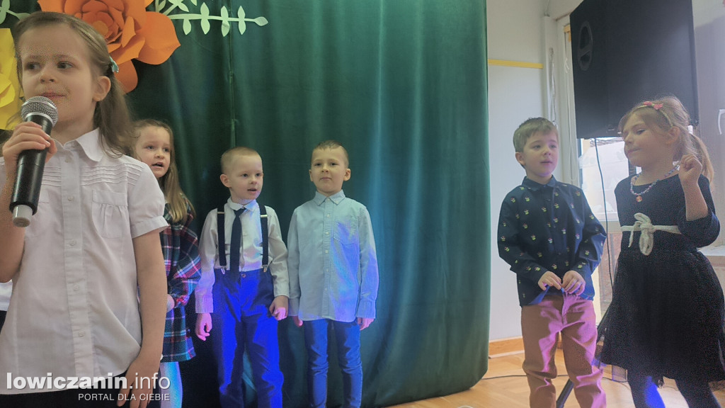 Dzień Babci, Dzień Dziadka - Przedszkole Pod Tęczą