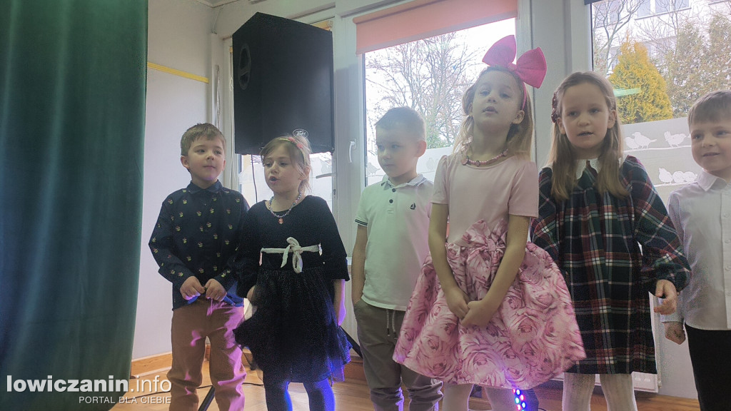 Dzień Babci, Dzień Dziadka - Przedszkole Pod Tęczą