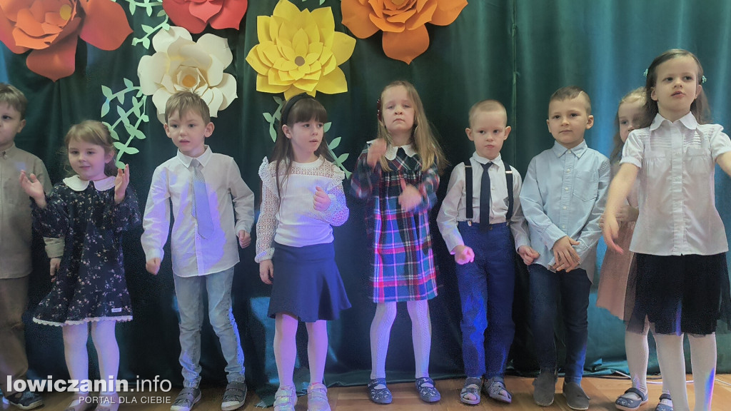 Dzień Babci, Dzień Dziadka - Przedszkole Pod Tęczą