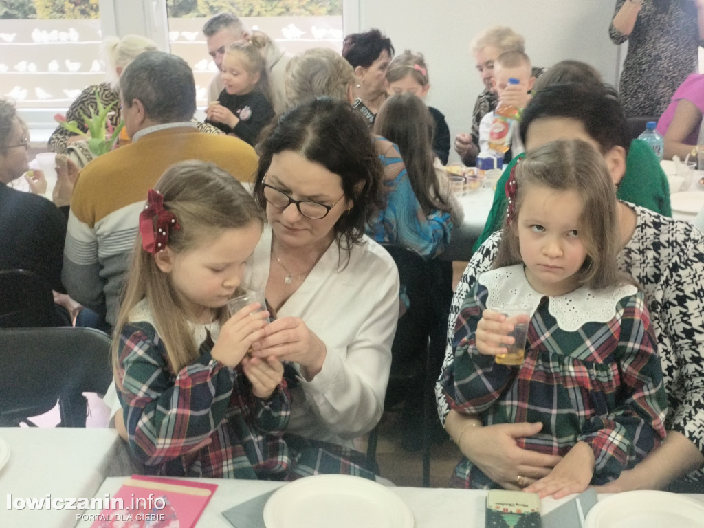 Dzień Babci, Dzień Dziadka - Przedszkole Pod Tęczą