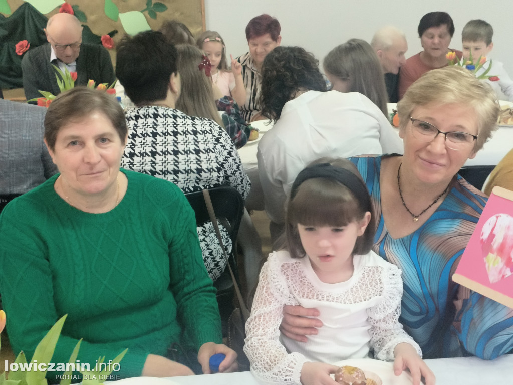 Dzień Babci, Dzień Dziadka - Przedszkole Pod Tęczą