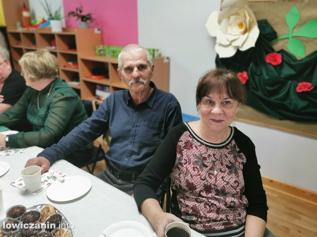 Dzieci z grupy Biedronek z Przedszkola nr 2 „ Pod Tęczą” dziękują swoim Babciom i Dziadkom