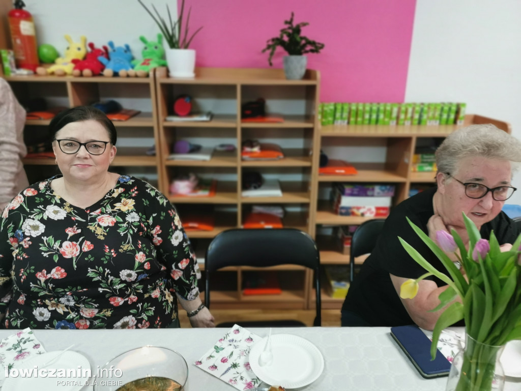 Dzieci z grupy Biedronek z Przedszkola nr 2 „ Pod Tęczą” dziękują swoim Babciom i Dziadkom