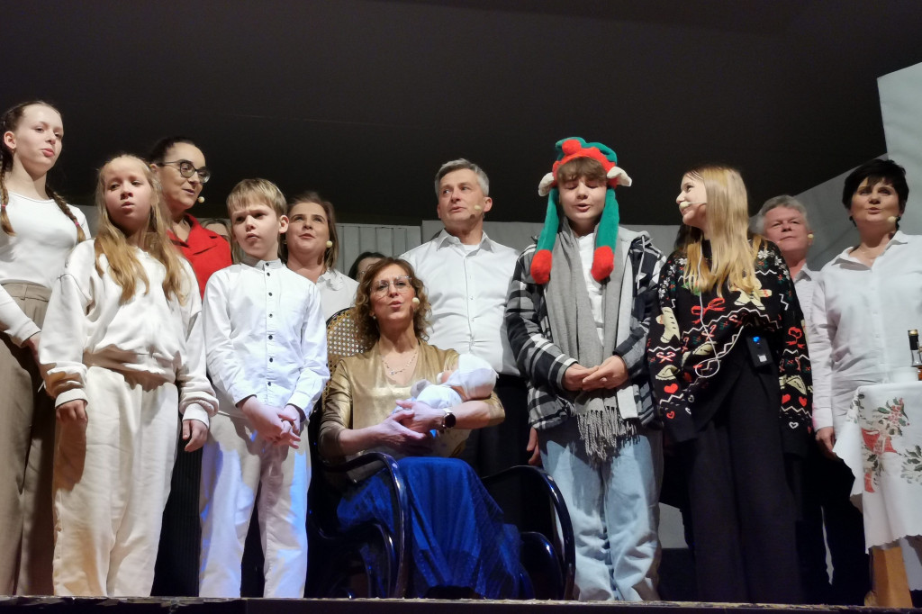 (Nie)Zwykły Teatr przedstawienie \\\