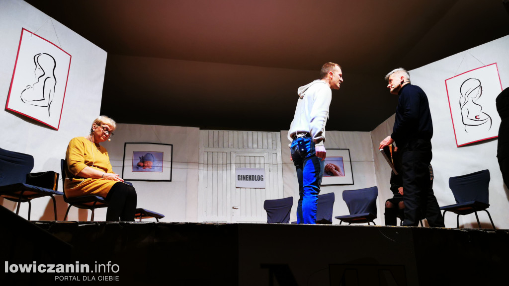 (Nie)Zwykły Teatr przedstawienie \\\