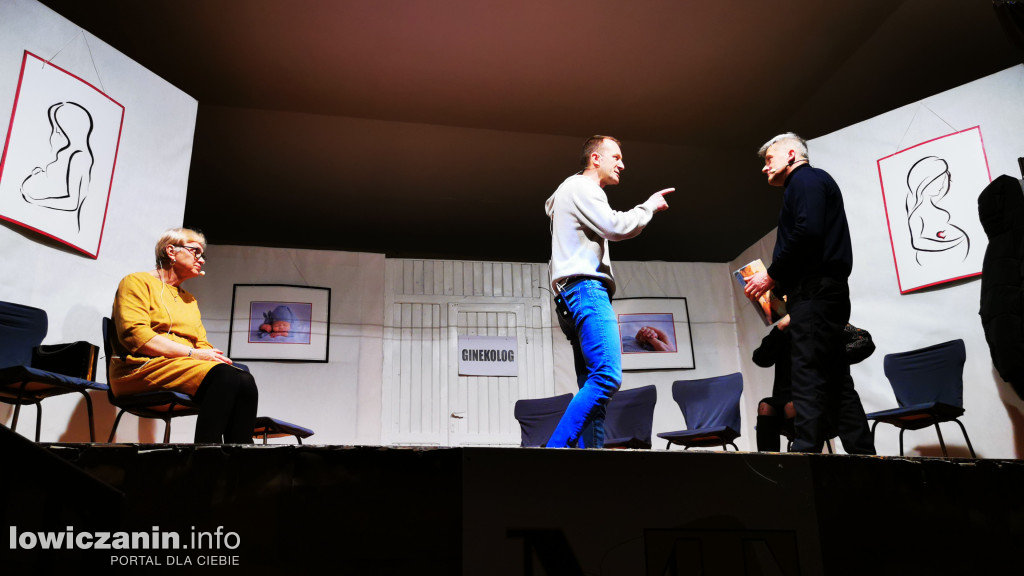 (Nie)Zwykły Teatr przedstawienie \\\