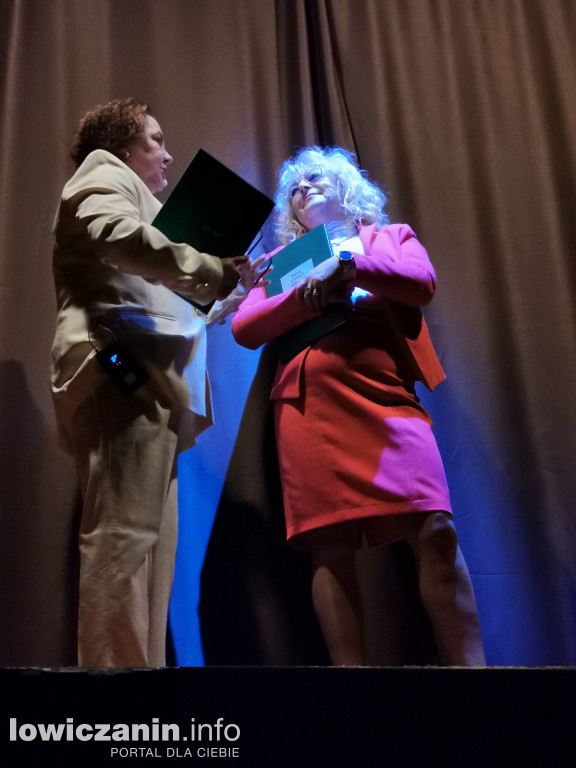 (Nie)Zwykły Teatr przedstawienie \\\