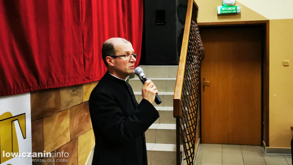 (Nie)Zwykły Teatr przedstawienie \\\