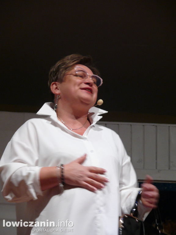 (Nie)Zwykły Teatr przedstawienie \\\